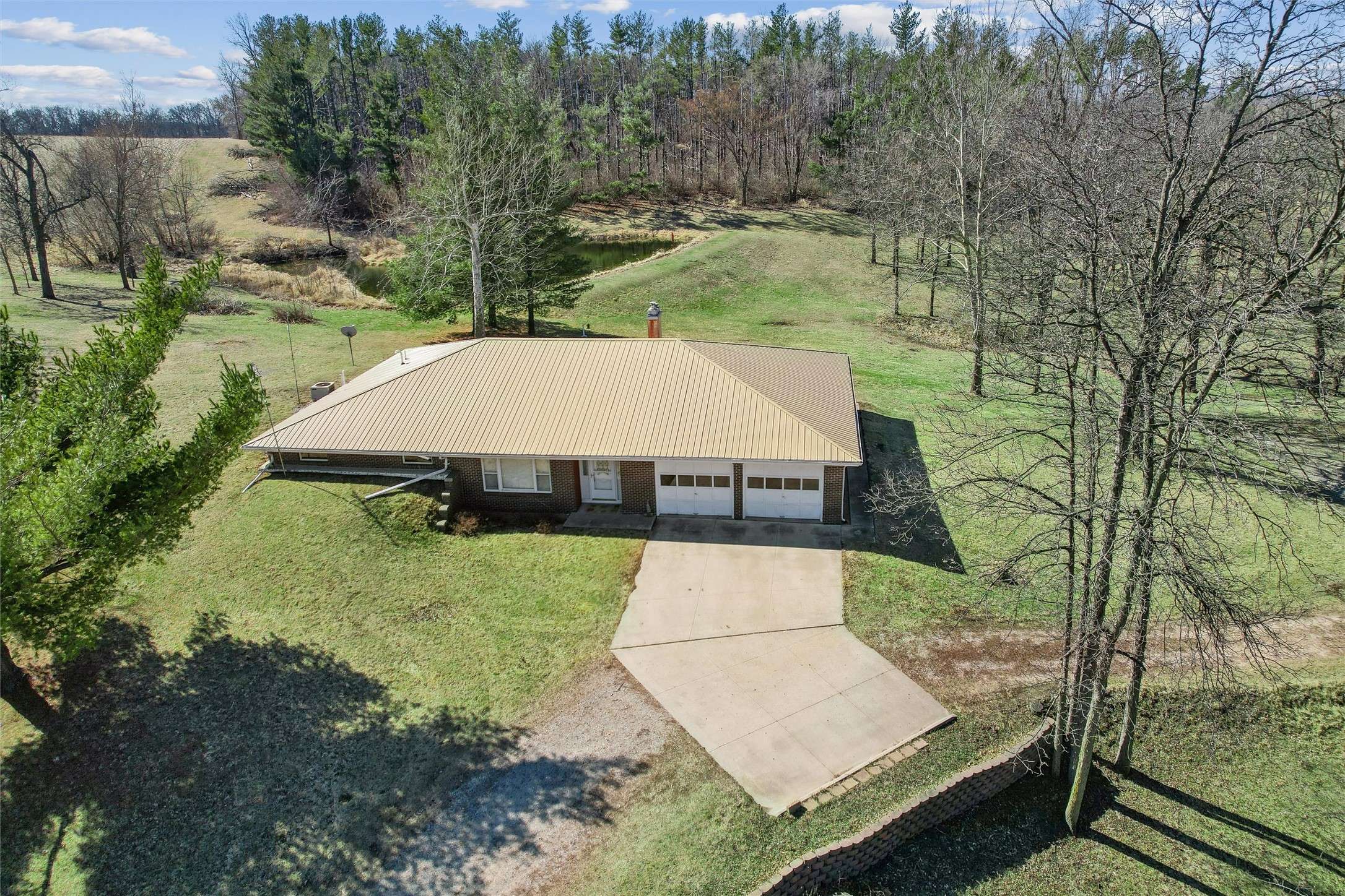 Newton, IA 50208,5211 F36 Highway W