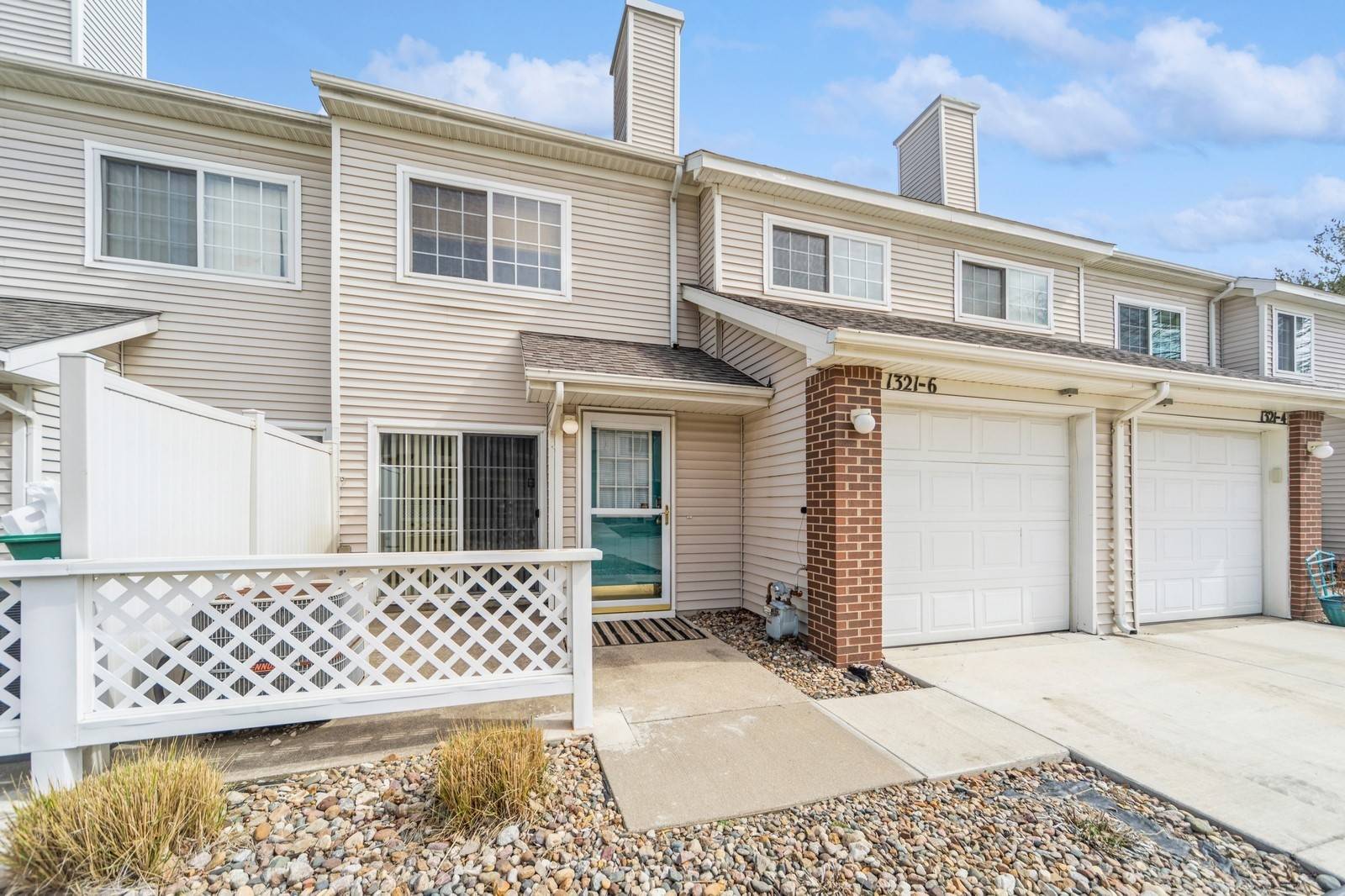 Ankeny, IA 50021,1321 SE Delaware Avenue #6