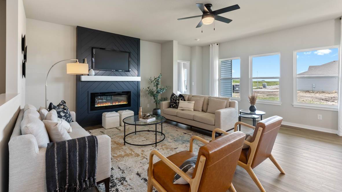 Ankeny, IA 50023,2807 NW Cedarwood Drive