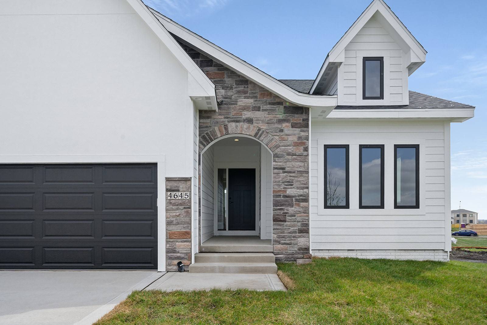 Urbandale, IA 50323,4645 180th Street
