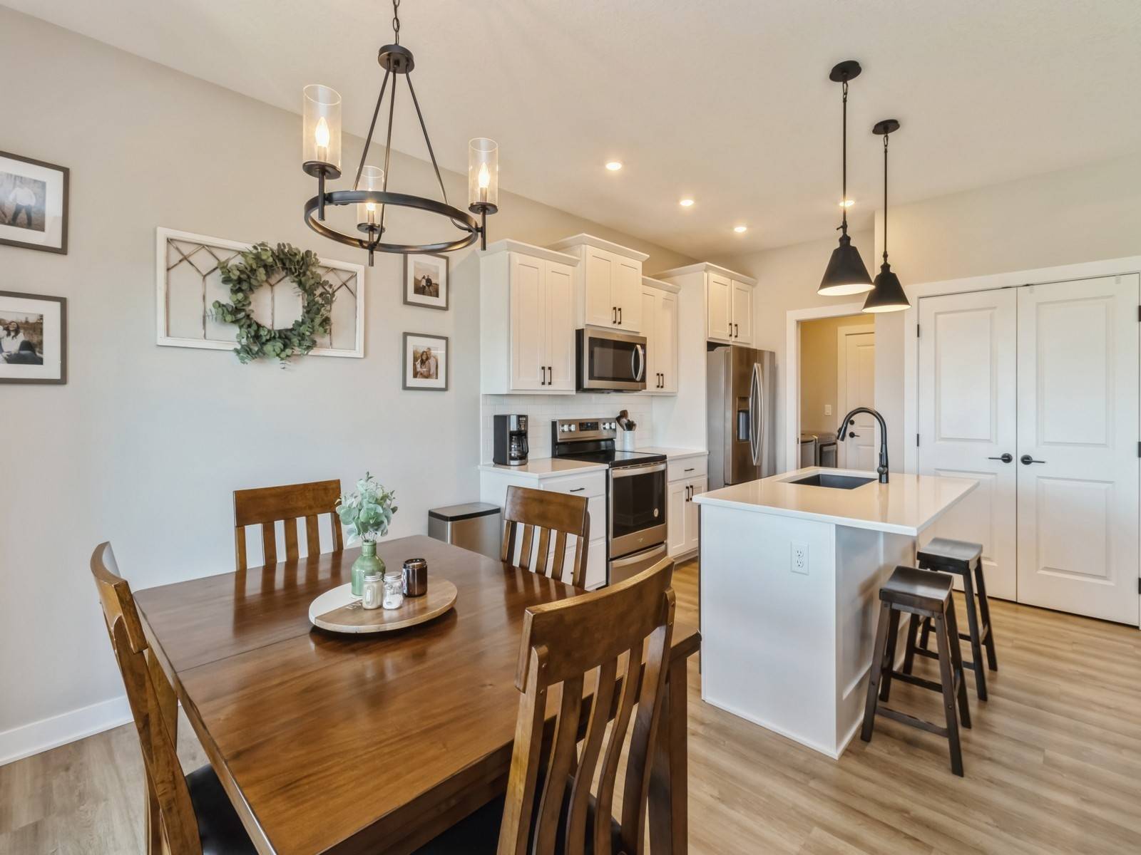 Granger, IA 50109,1606 Red Cedar Lane
