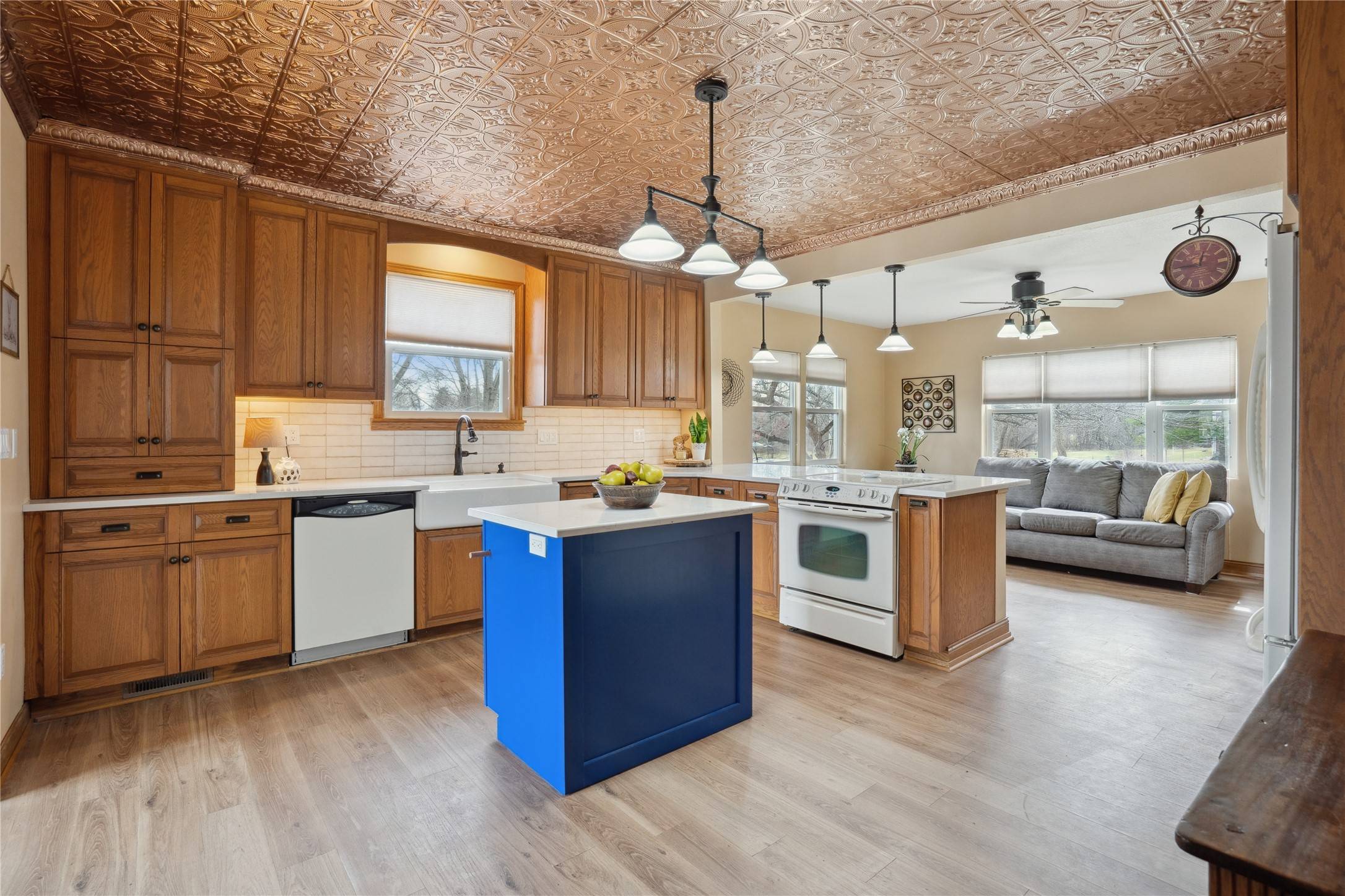 Roland, IA 50236,321 W Maple Street