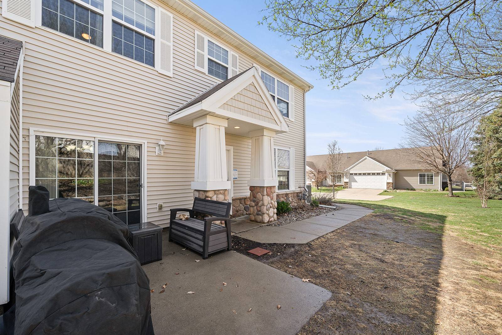Ankeny, IA 50021,4009 NE Tulip Lane