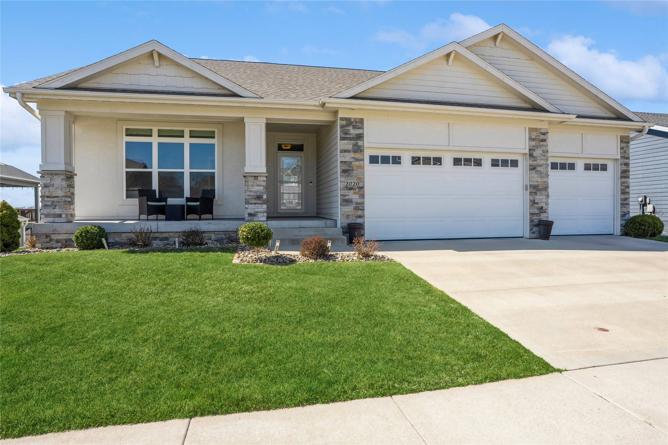Waukee, IA 50263,2020 SE Waddell Way