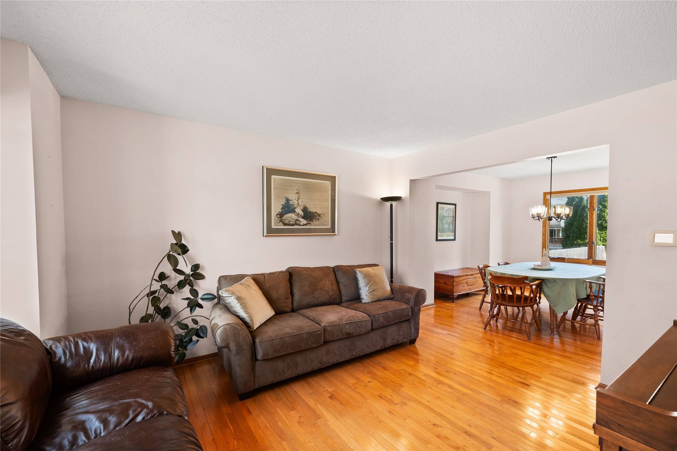West Des Moines, IA 50266,317 59th Street
