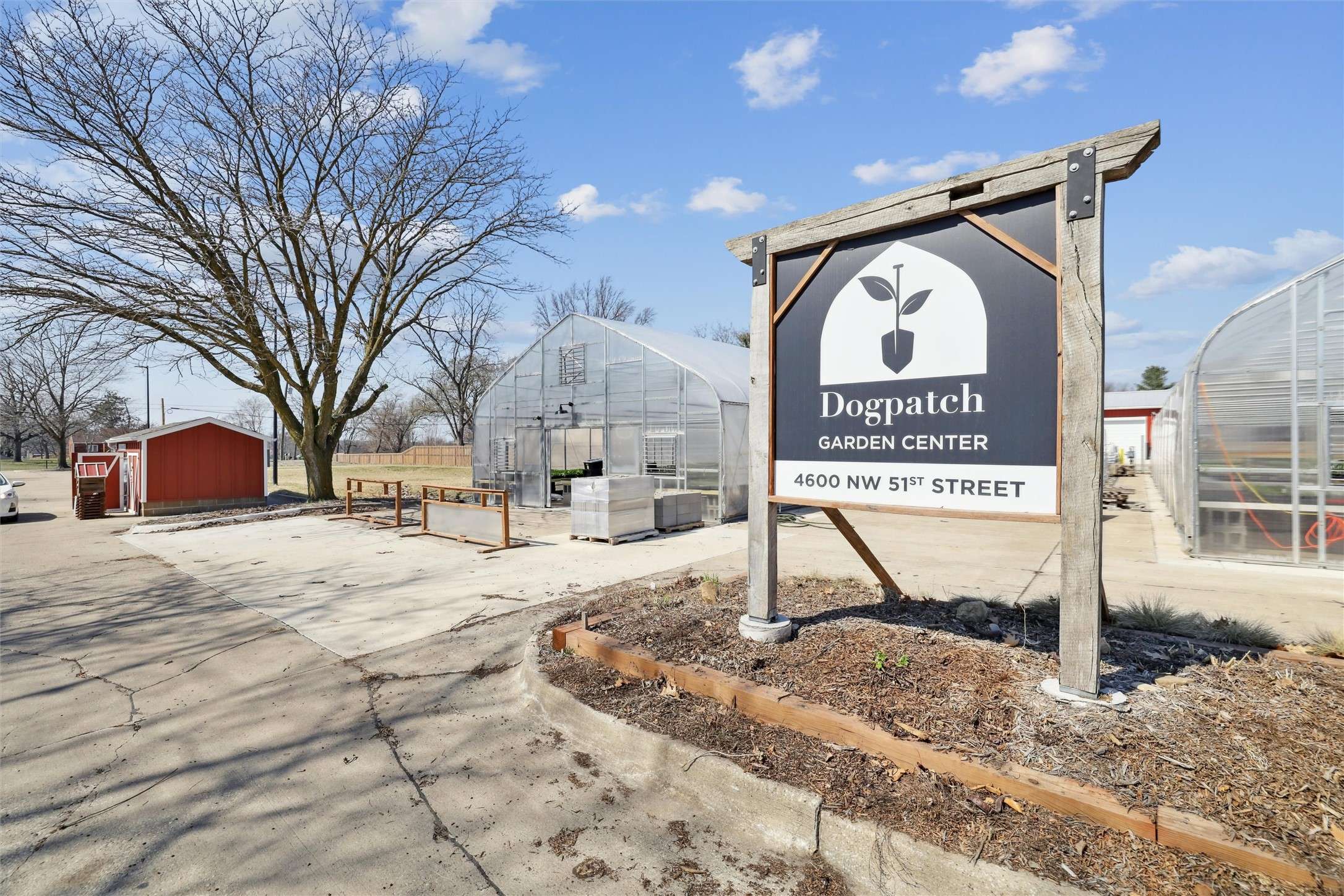 Des Moines, IA 50310,4600 NW 51st Street
