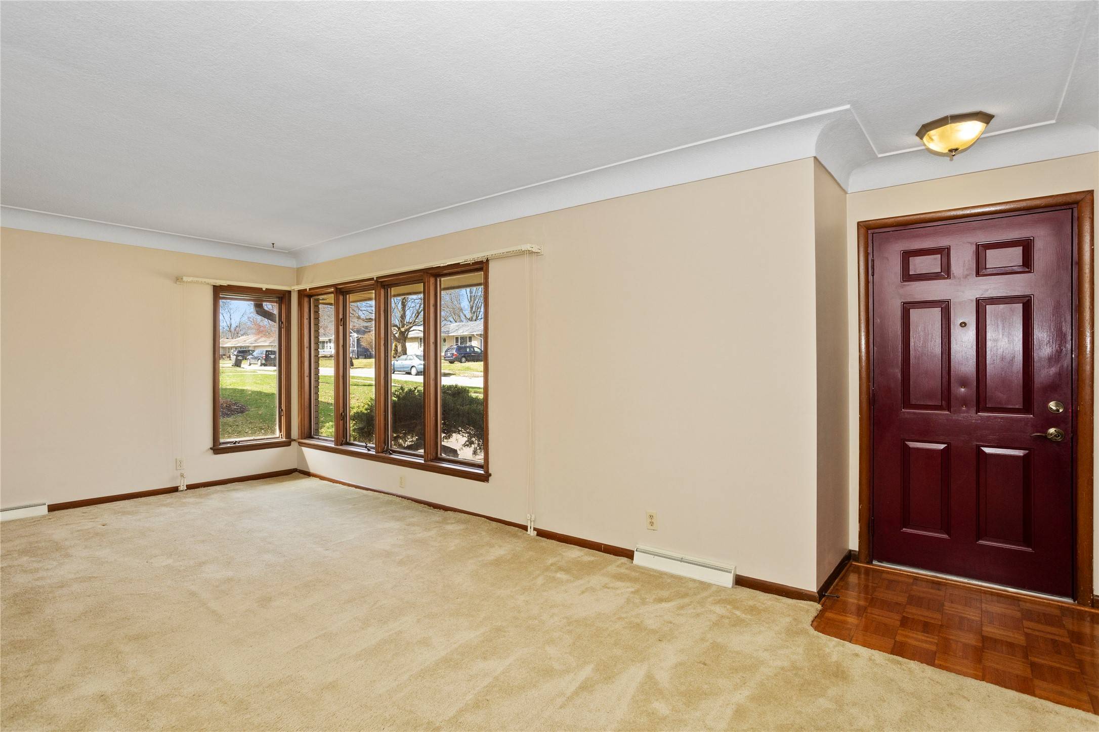 Des Moines, IA 50310,4115 29th Street