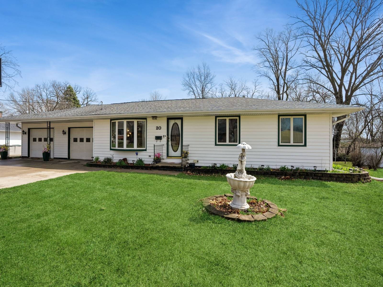 Colfax, IA 50054,20 S Goodrich Street