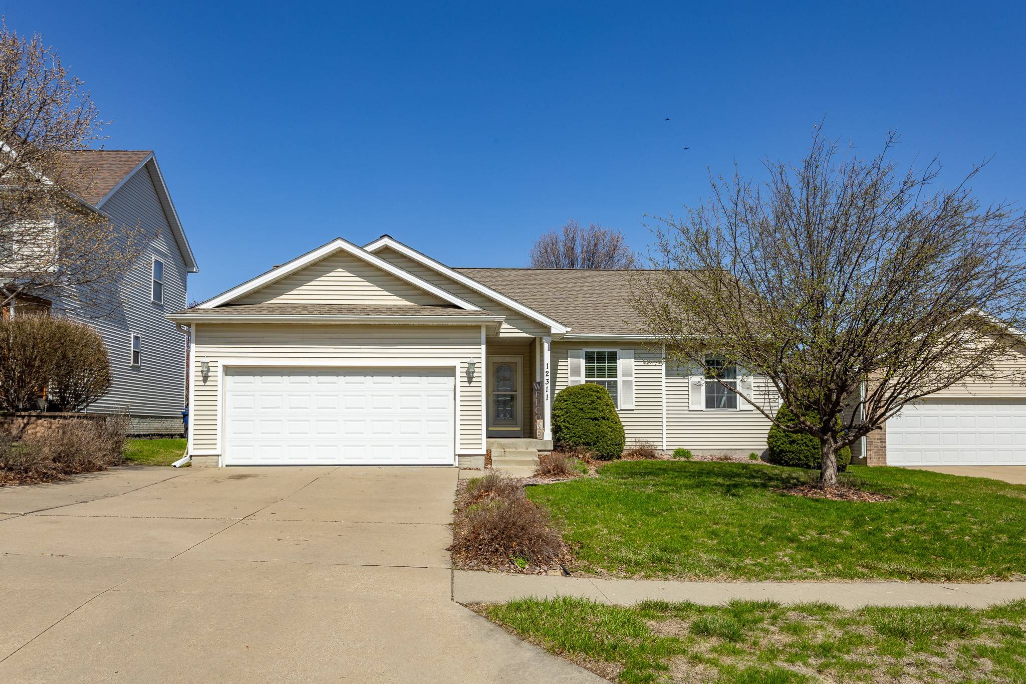 Urbandale, IA 50323,12311 Tanglewood Drive