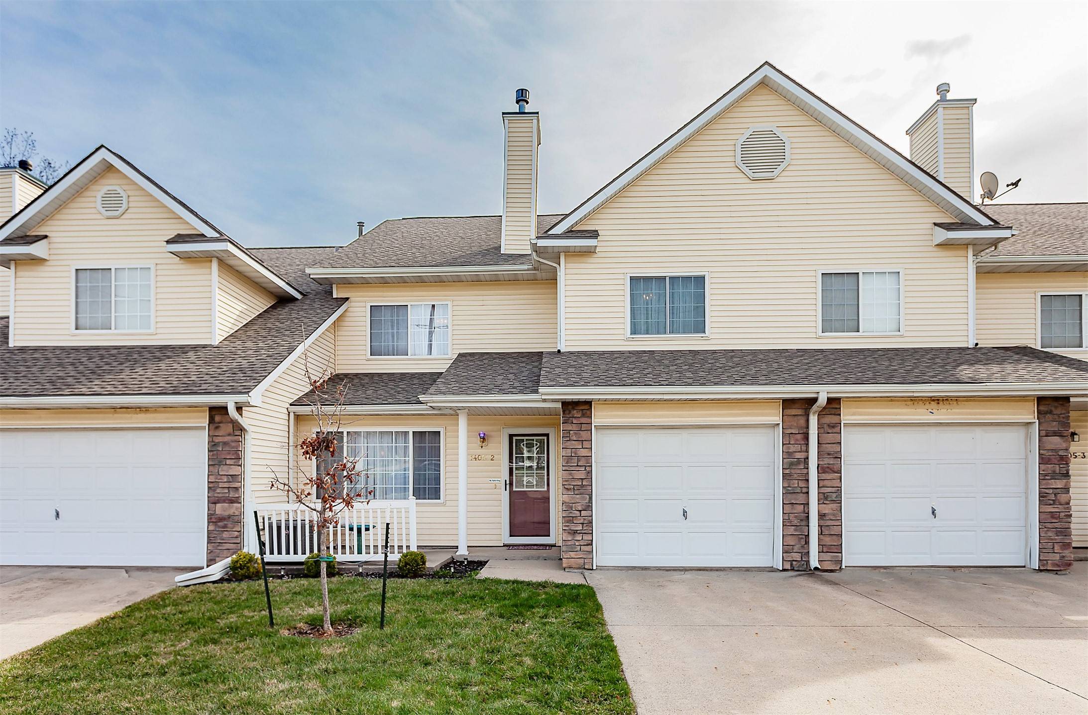 Ankeny, IA 50021,1405 SE Delaware Avenue #2