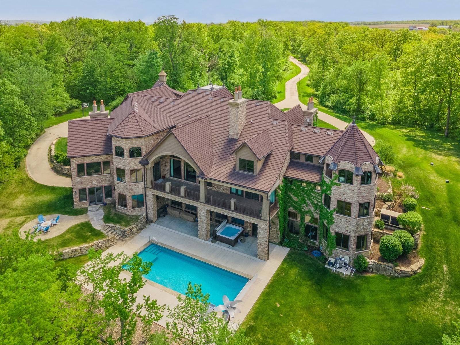 Elkhart, IA 50073,13286 NE 56th Street