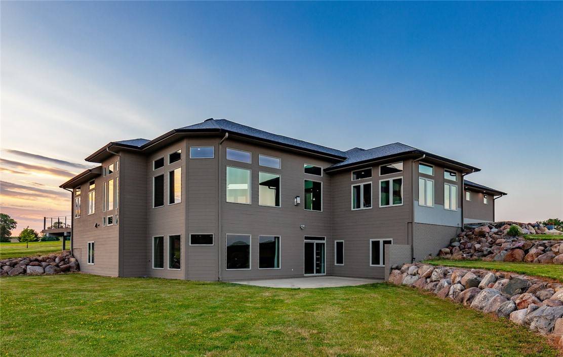 Van Meter, IA 50261,1271 Old Portland Road