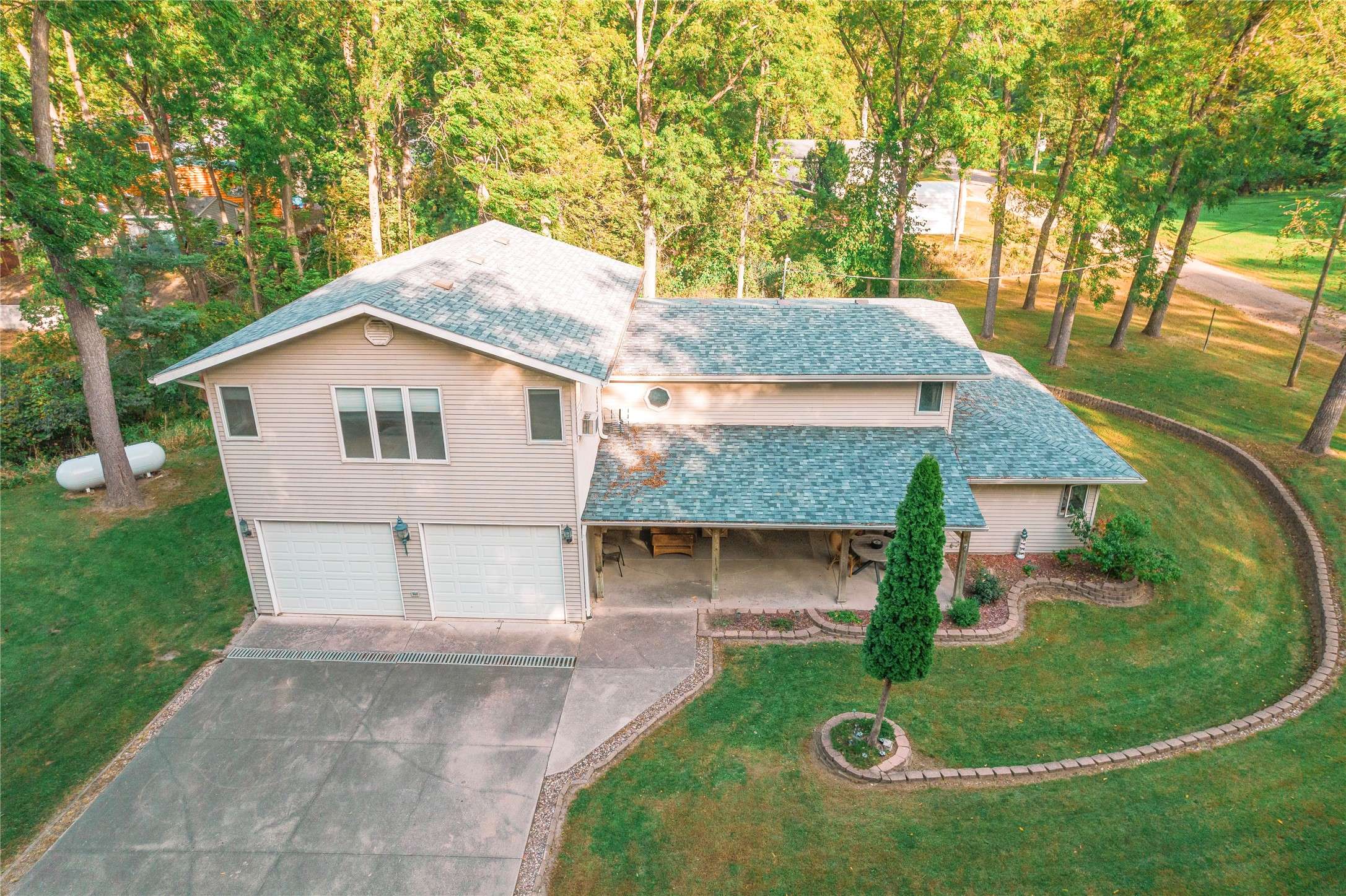 Brooklyn, IA 52211,2057 Larrys Drive