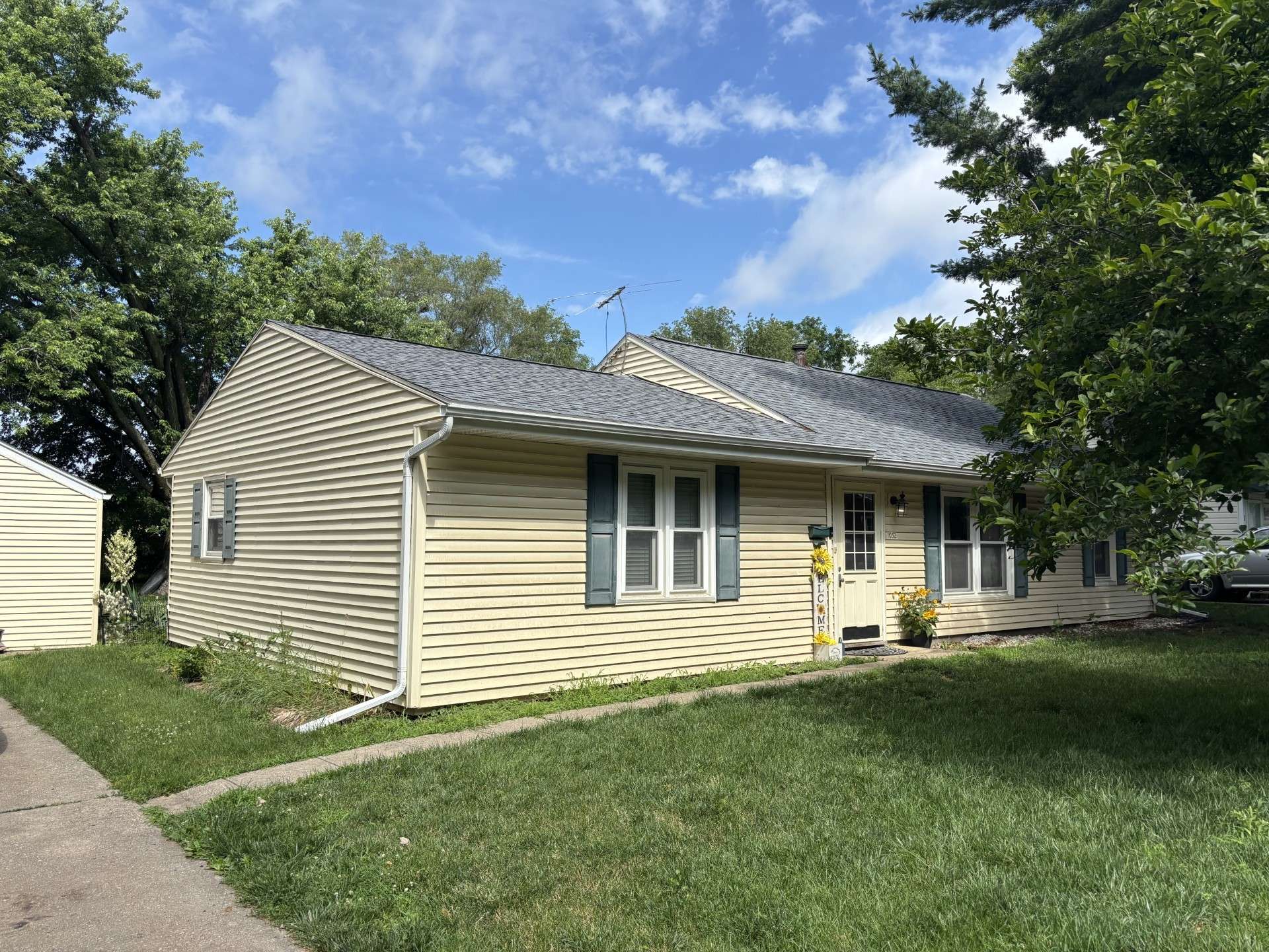 Windsor Heights, IA 50324,1032 69th Street