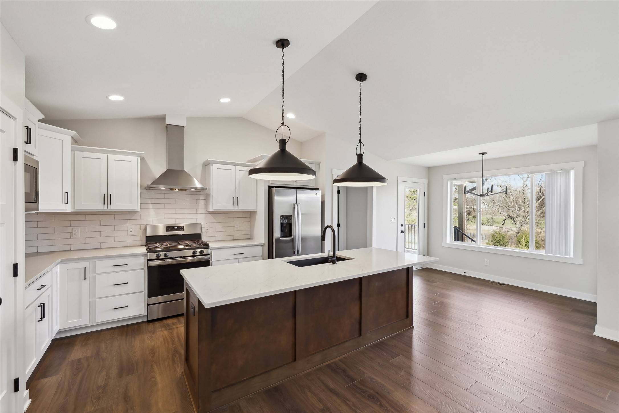 Pleasant Hill, IA 50327,375 NE 61st Street