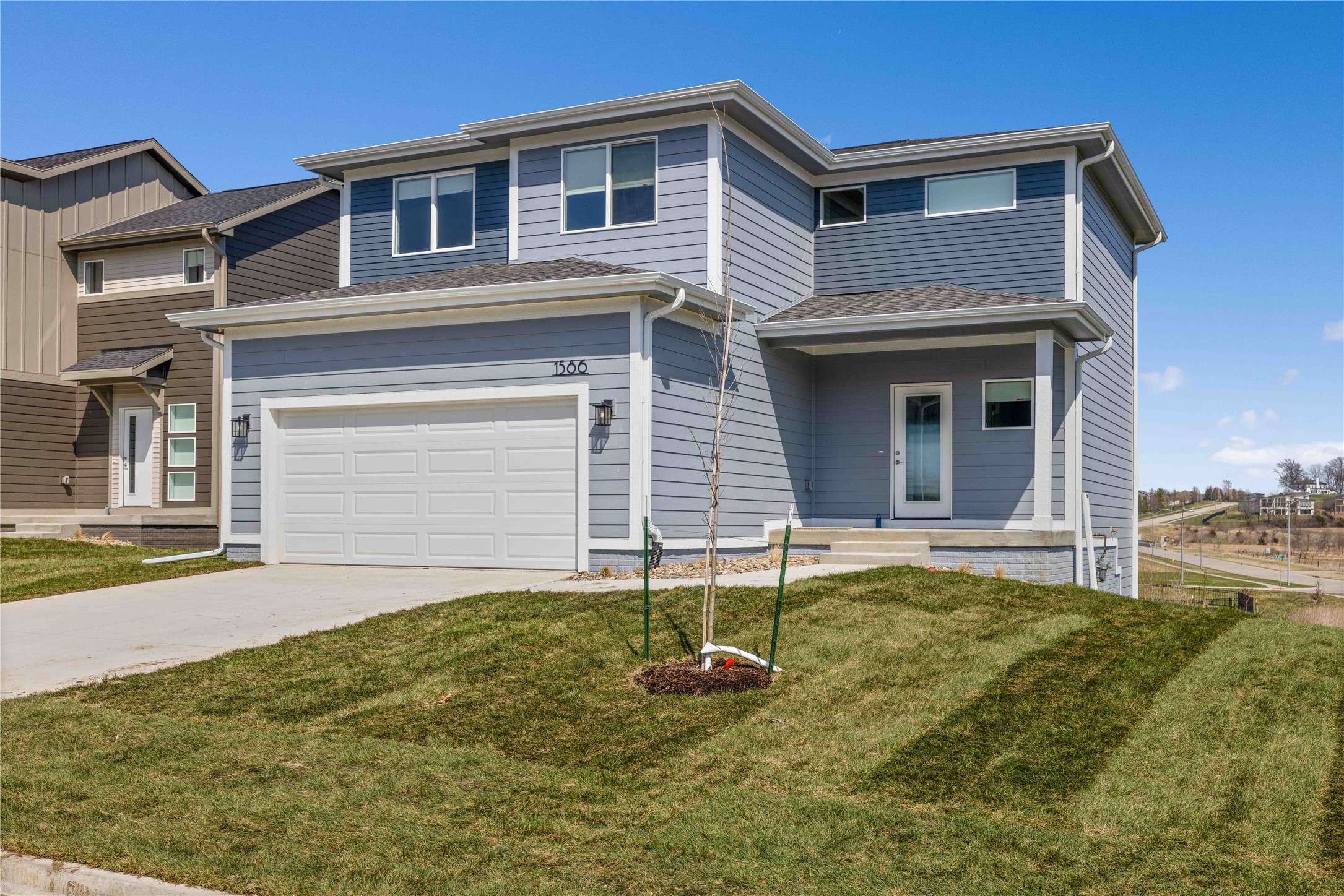 West Des Moines, IA 50266,1586 S King's Grove Avenue