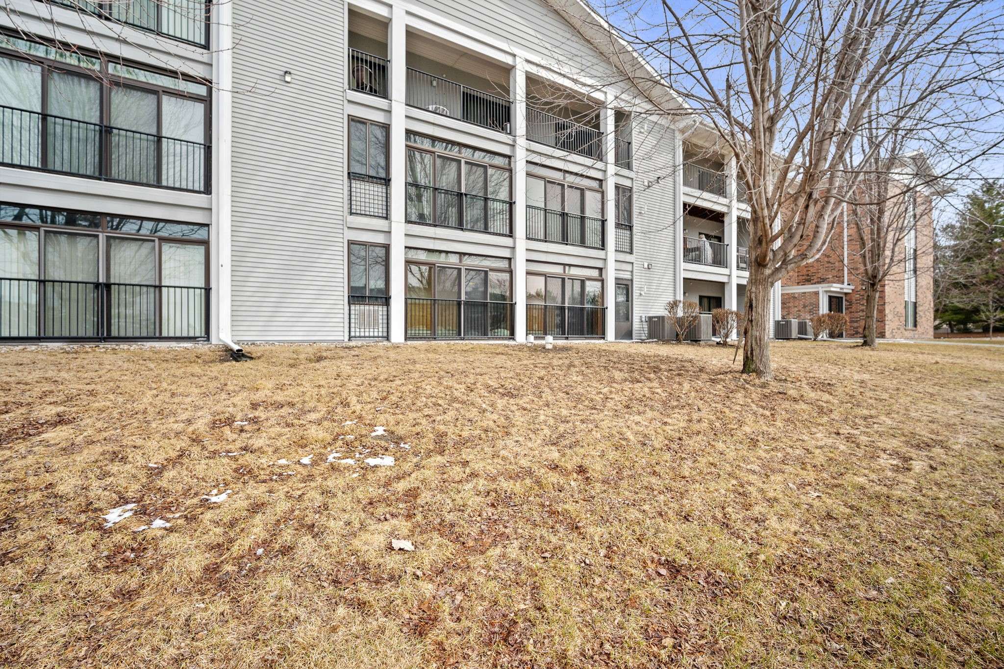 Urbandale, IA 50322,4821 86th Street #5