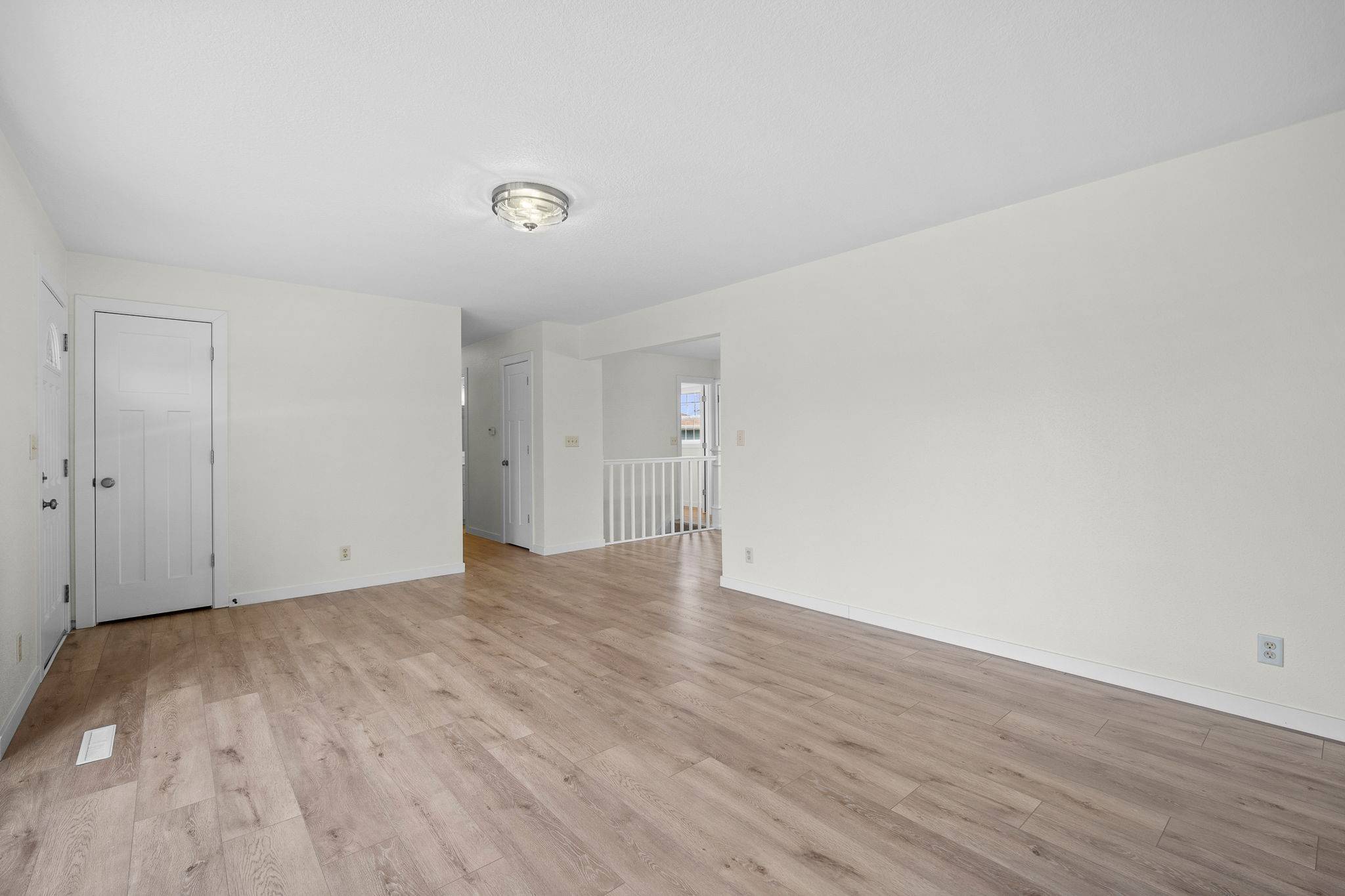 Ankeny, IA 50021,730 SE Uehlamar Drive