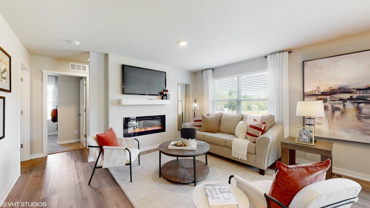 Des Moines, IA 50317,2810 Brook View Drive