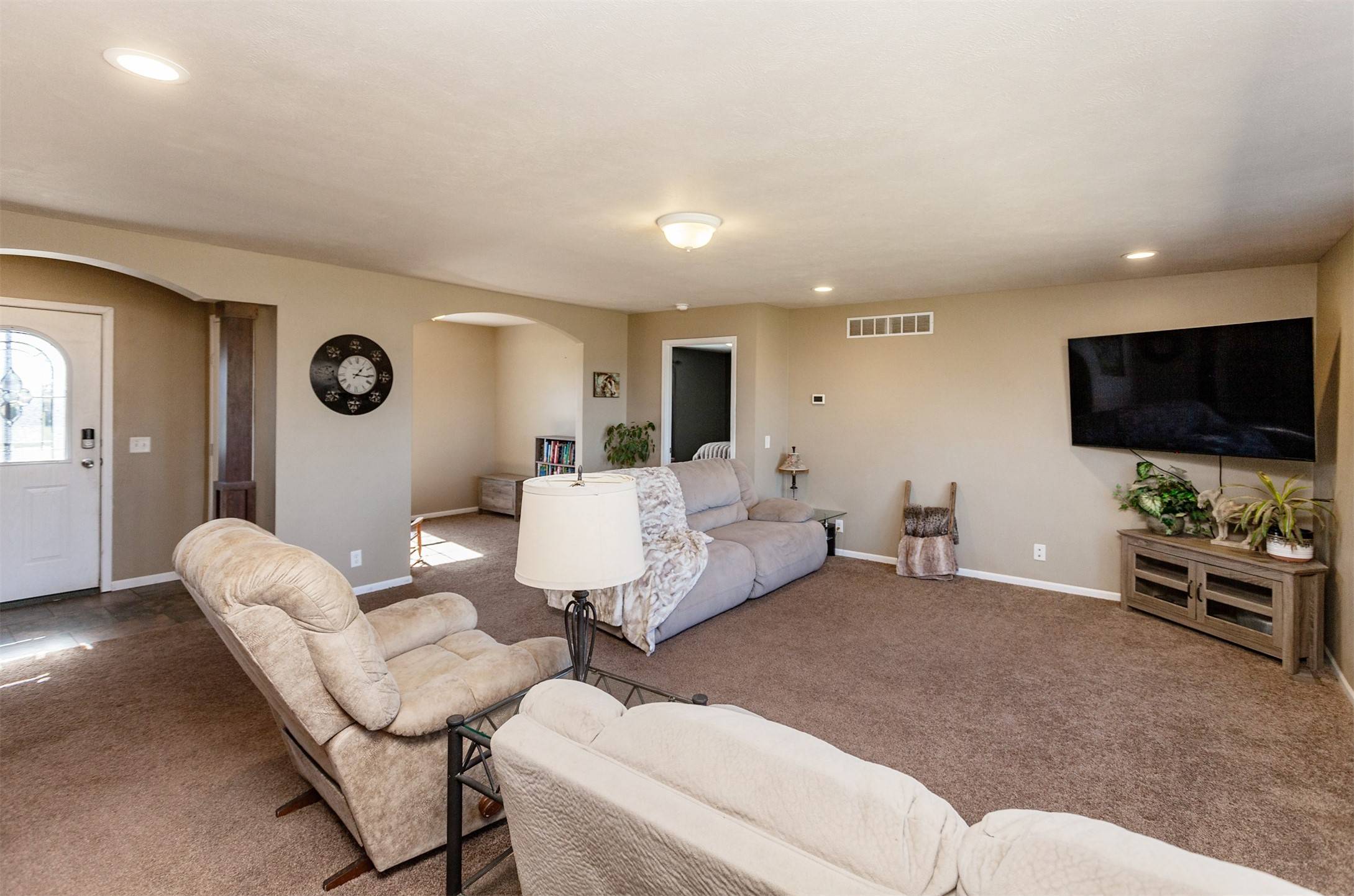Earlham, IA 50072,19075 Jewell Drive