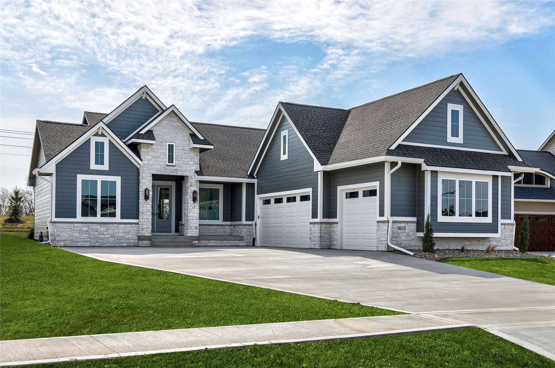 Ankeny, IA 50021,6013 NE Briarwood Drive