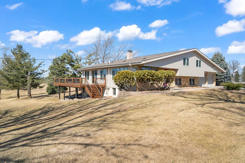 Newton, IA 50208,3318 N 19th Avenue W