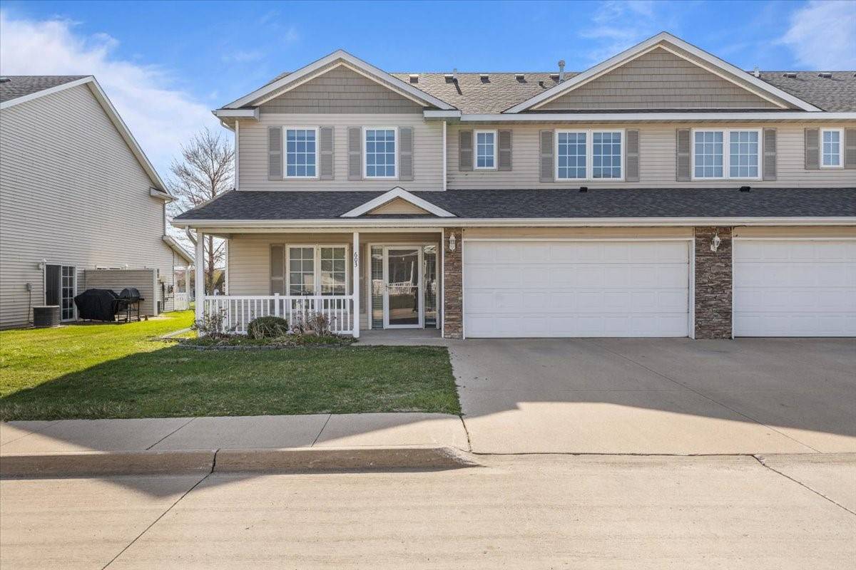 Des Moines, IA 50320,2101 Meadow Court #603
