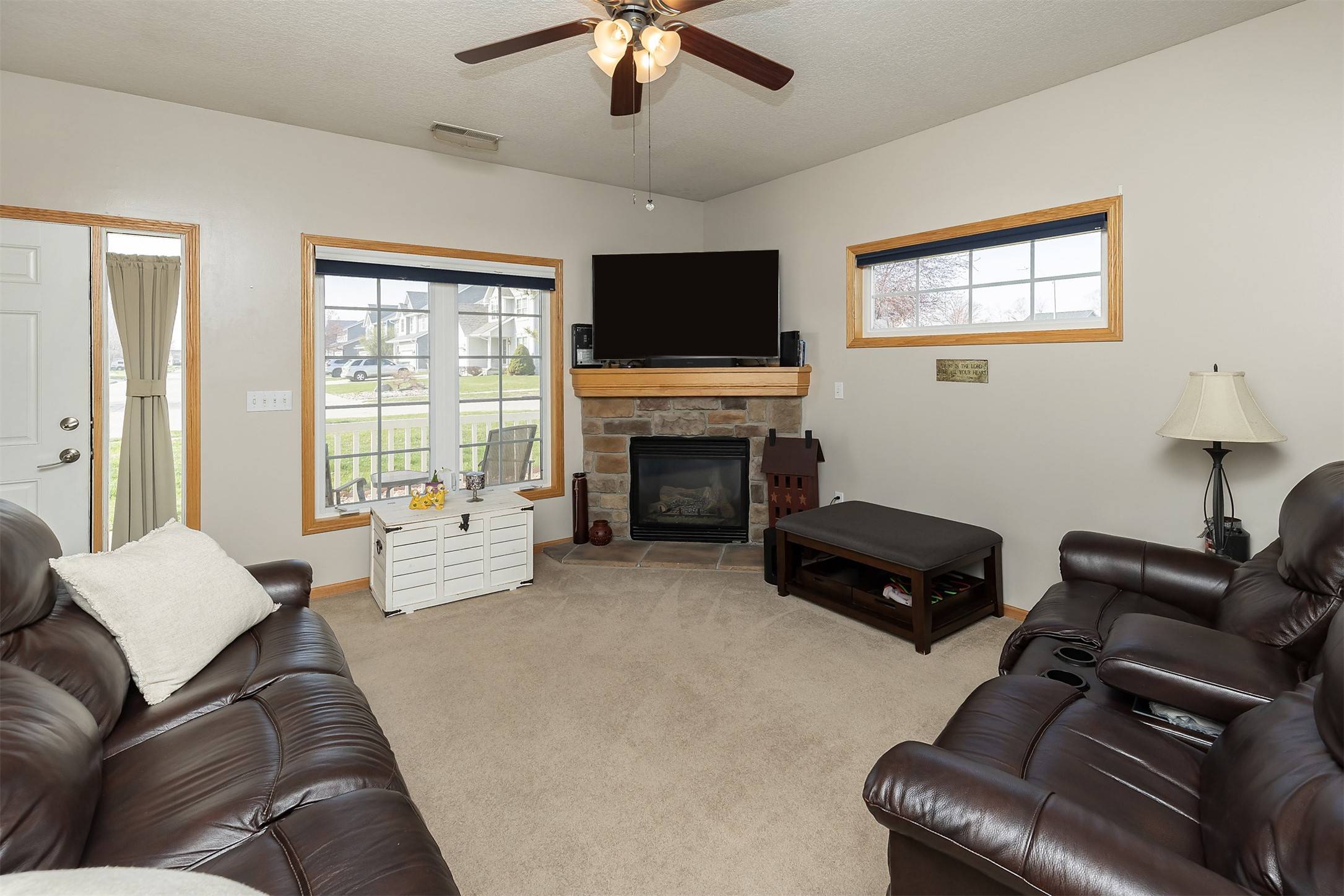 Altoona, IA 50009,921 10th Street SE