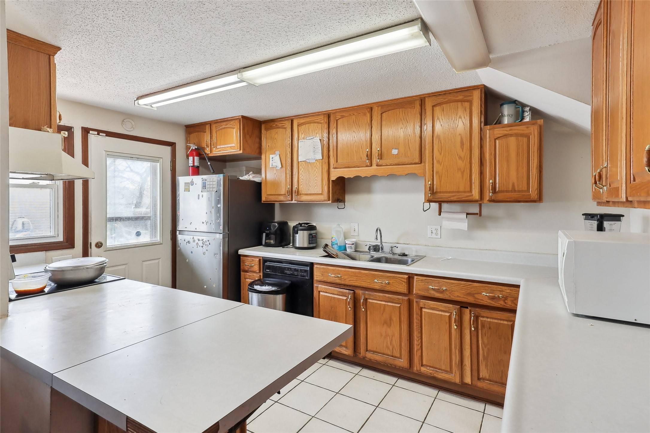 Des Moines, IA 50310,3845 51st Street