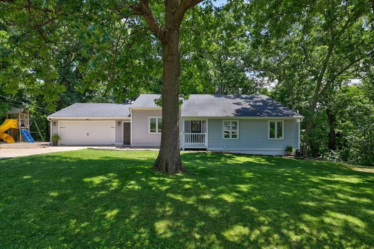 Knoxville, IA 50138,1491 Circle Drive