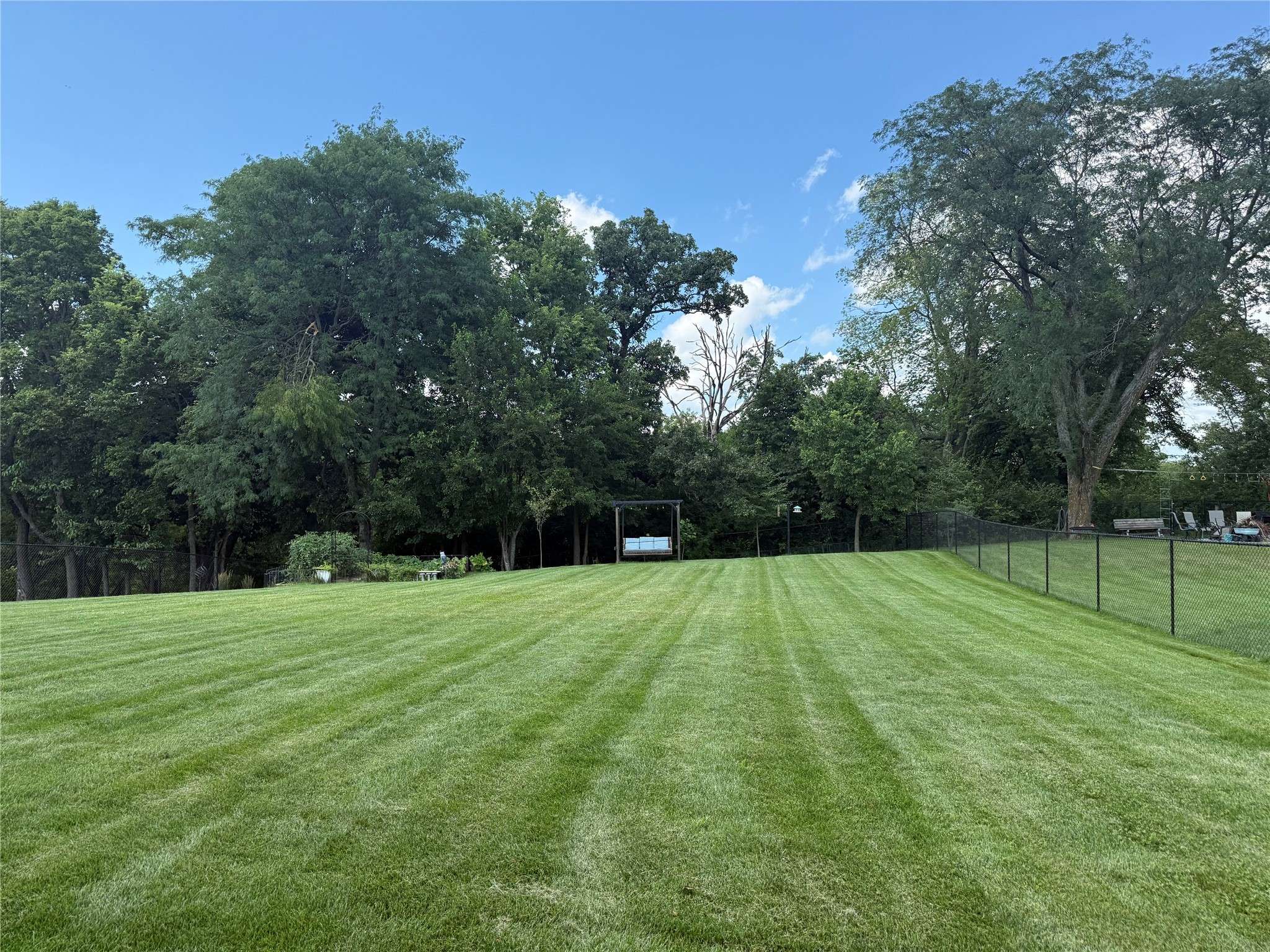 Waukee, IA 50263,875 Roman Road