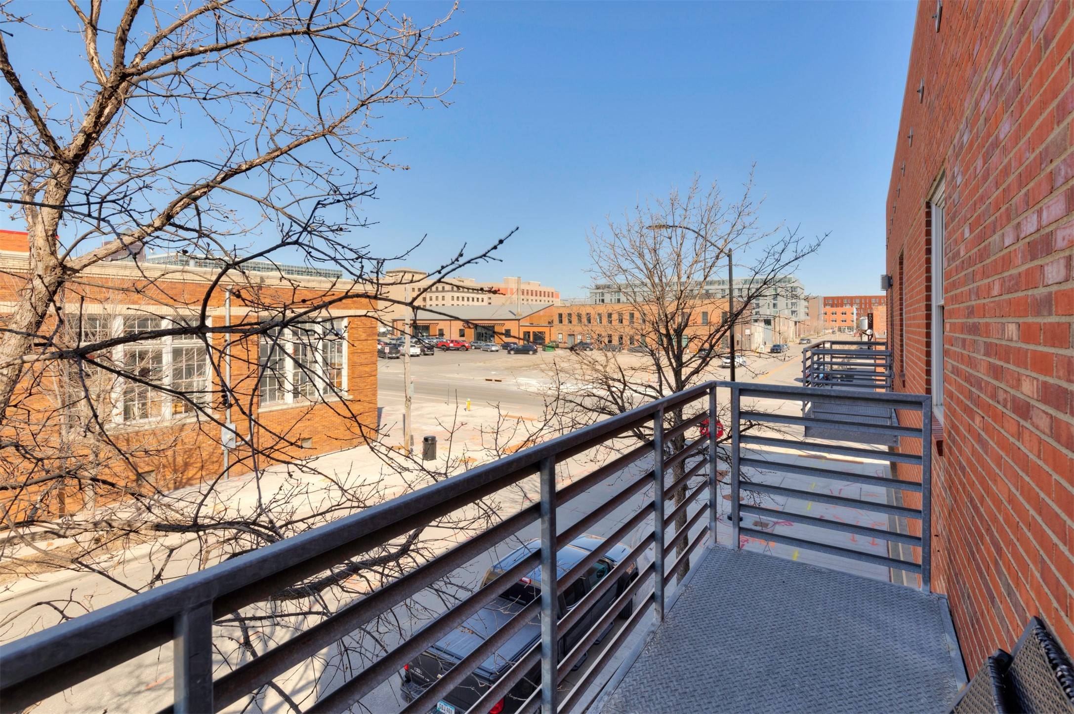 Des Moines, IA 50309,301 E Court Avenue #203