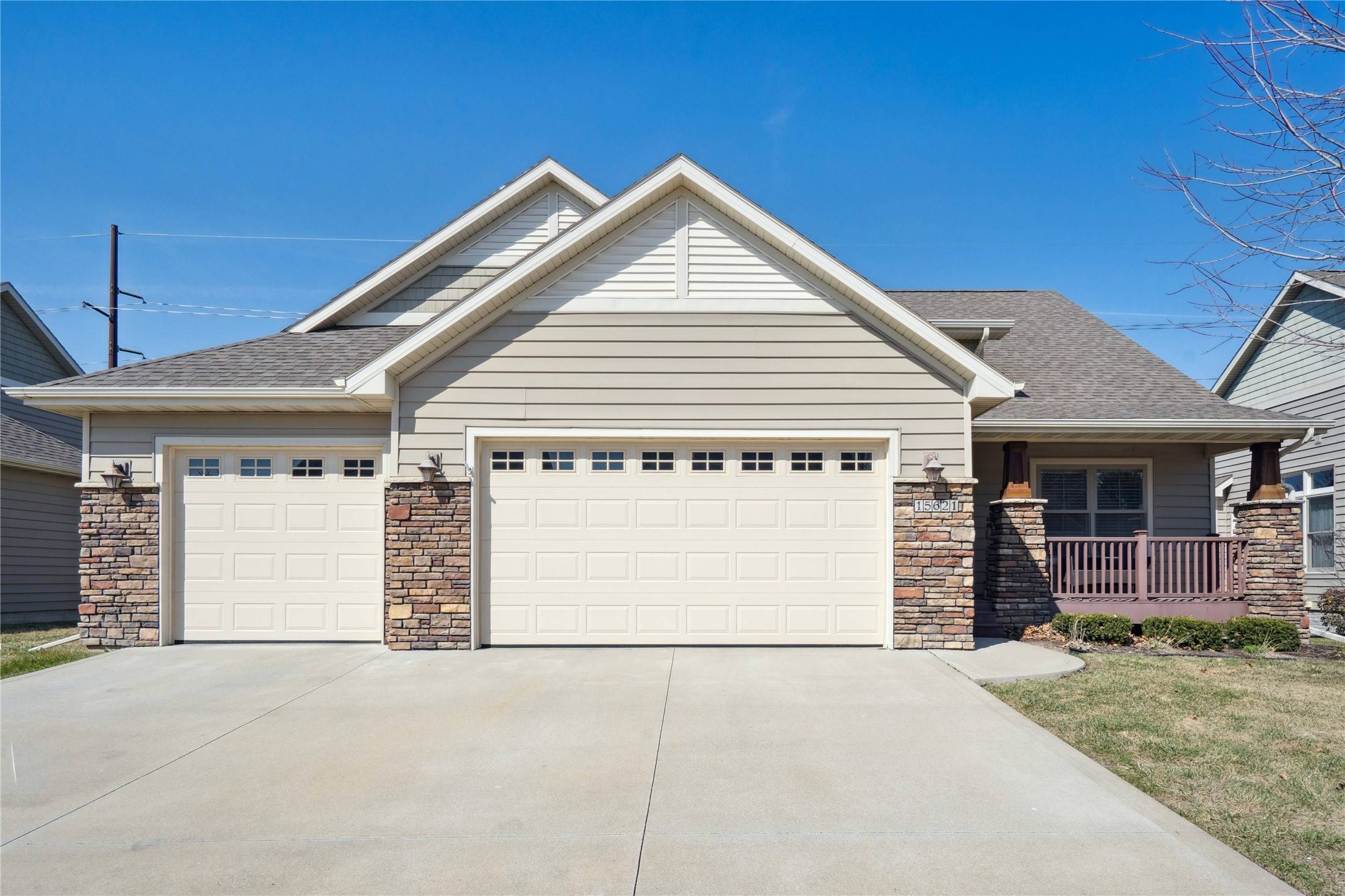 Urbandale, IA 50323,15621 Monroe Court