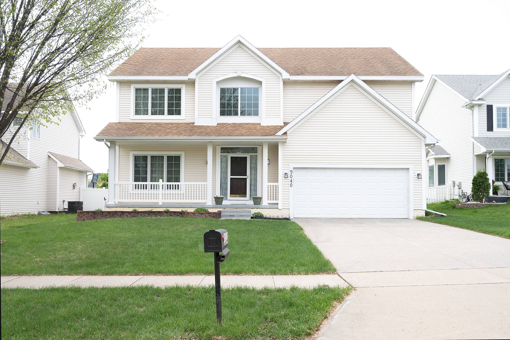 Johnston, IA 50131,9040 Telford Circle