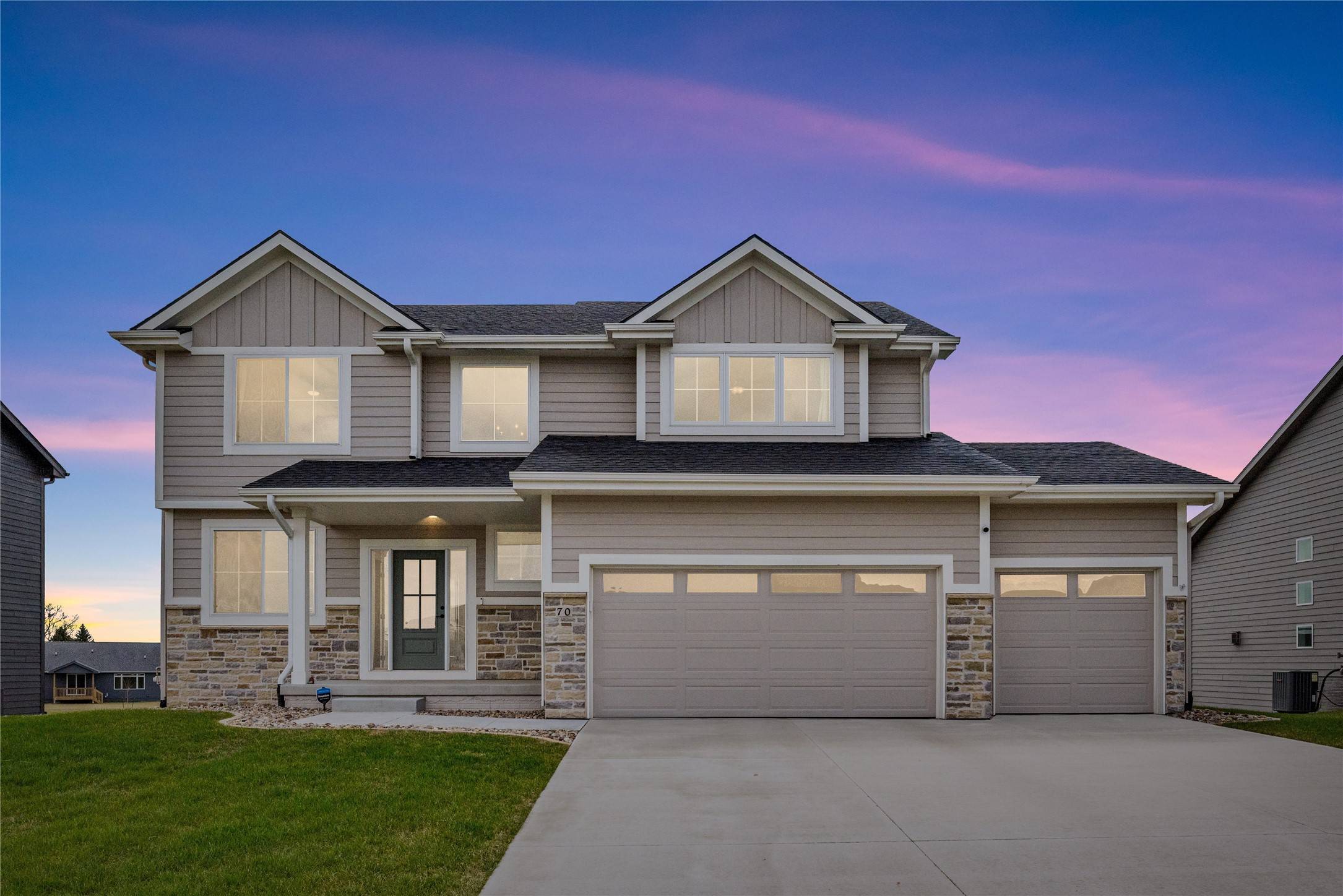 Waukee, IA 50263,70 NW Hidden Knoll