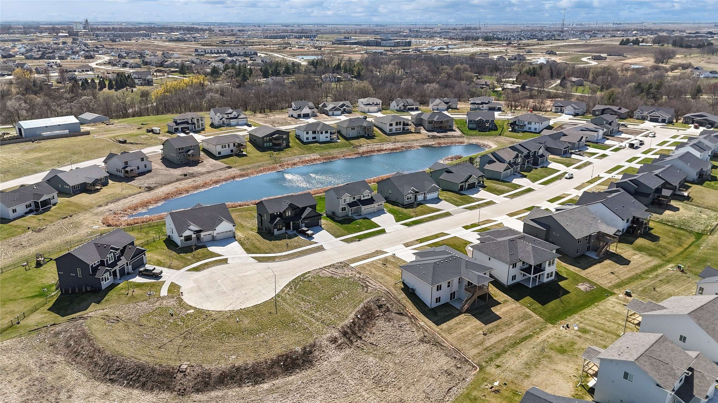 Waukee, IA 50263,70 NW Hidden Knoll