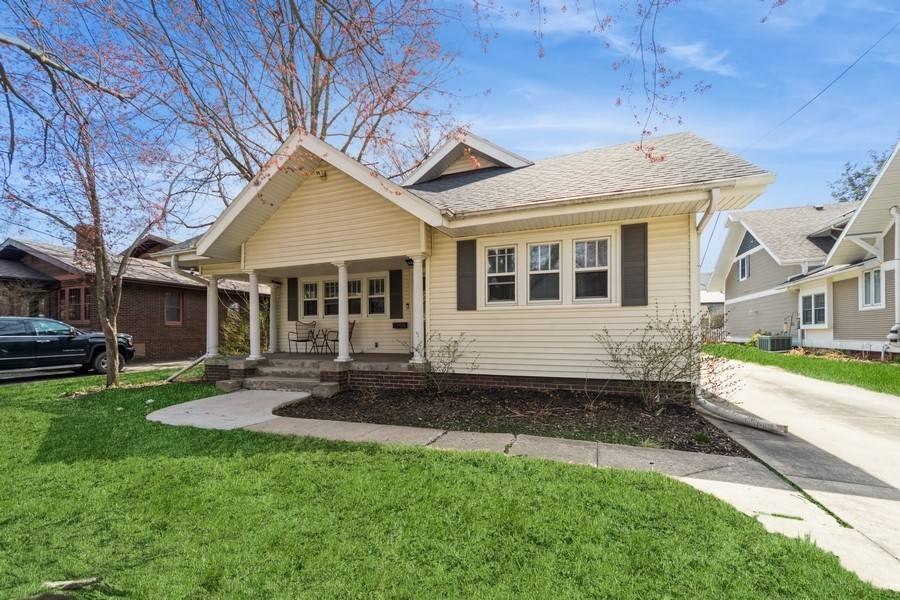 Newton, IA 50208,815 S 5th Avenue W