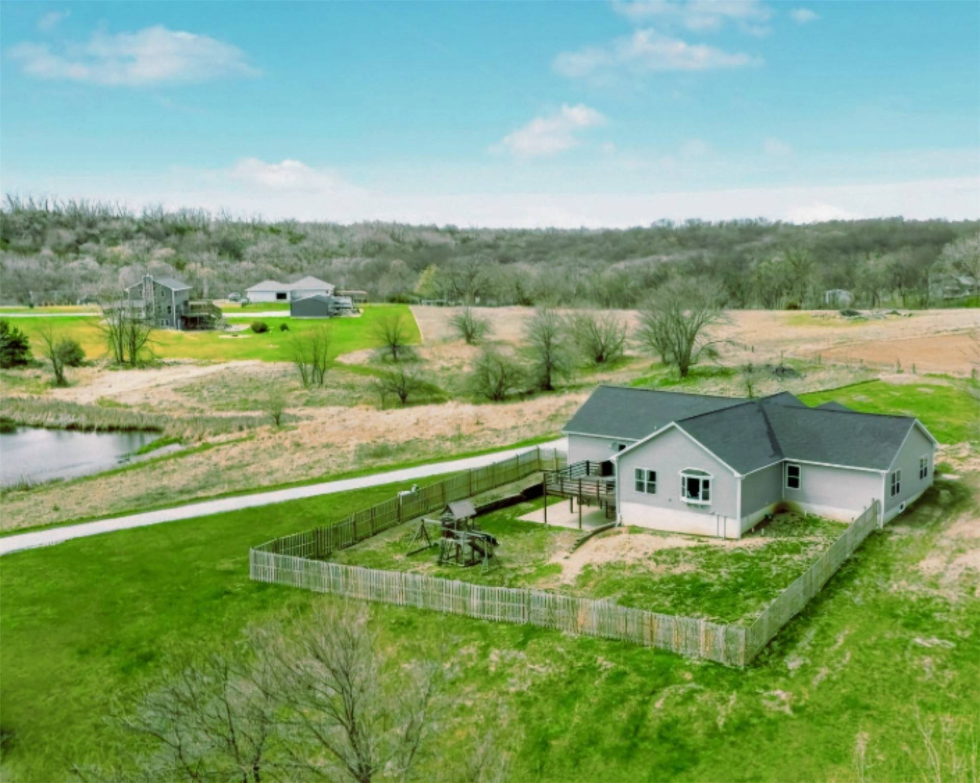 Winterset, IA 50273,2237 Holliwell Valley Court