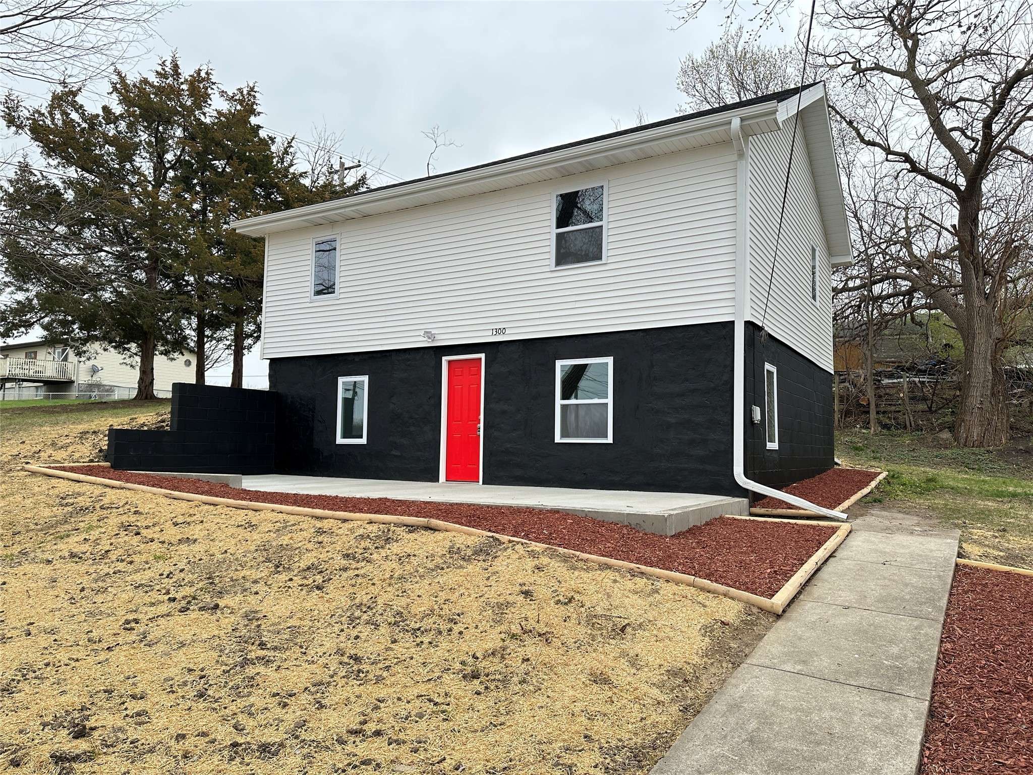 Newton, IA 50208,1300 E 7th Street S