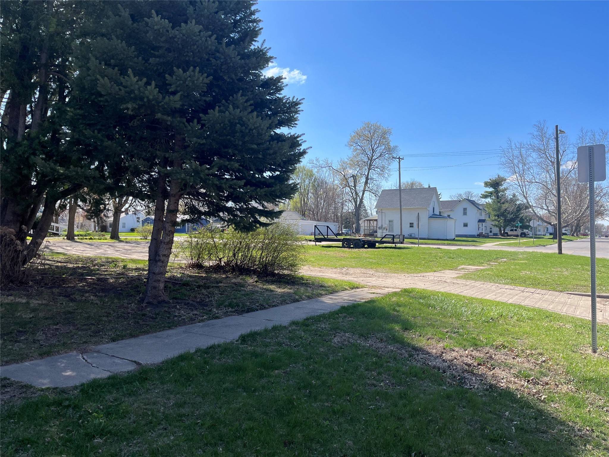 Grinnell, IA 50112,1108 Summer Street
