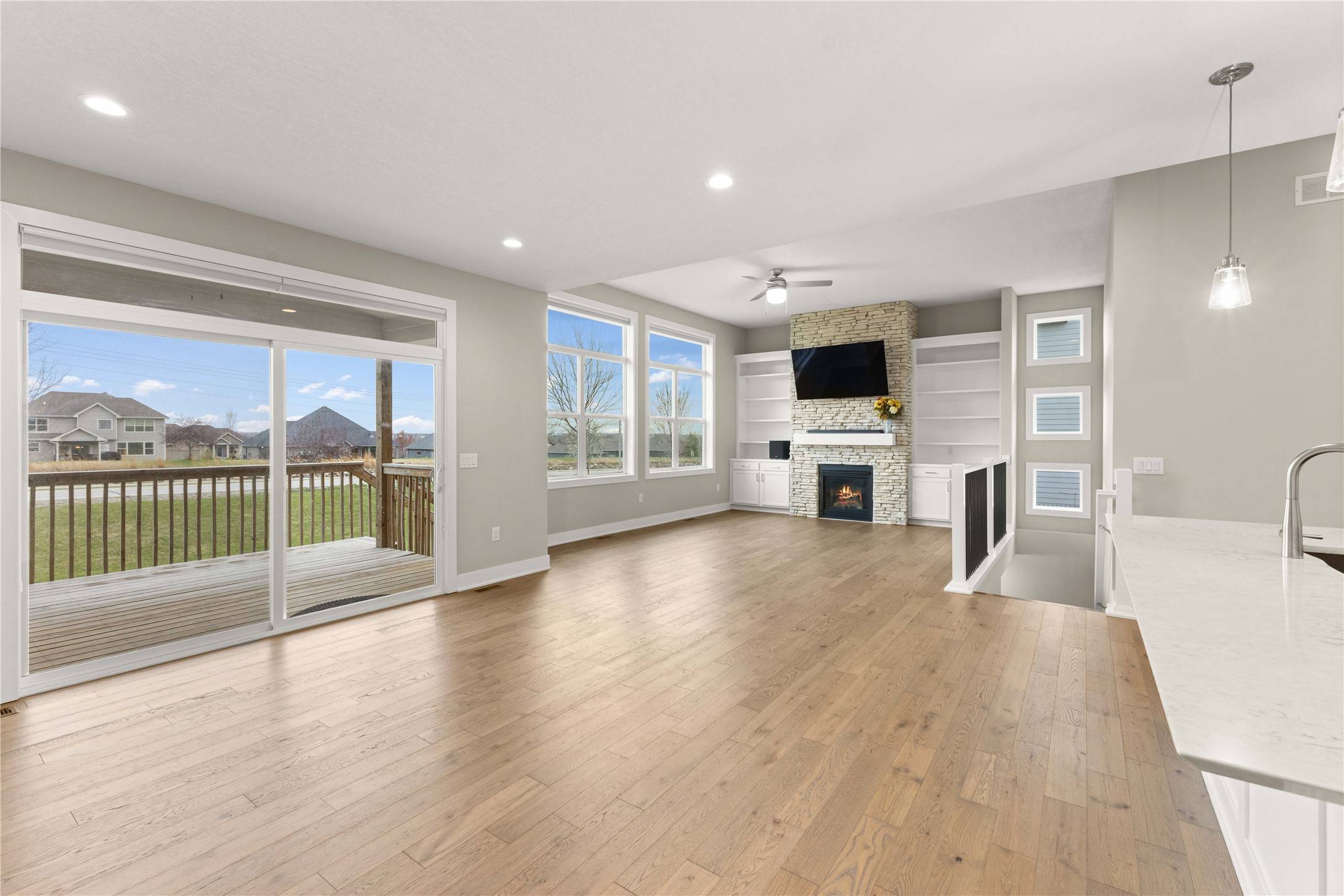 Ankeny, IA 50021,623 NE 55th Street