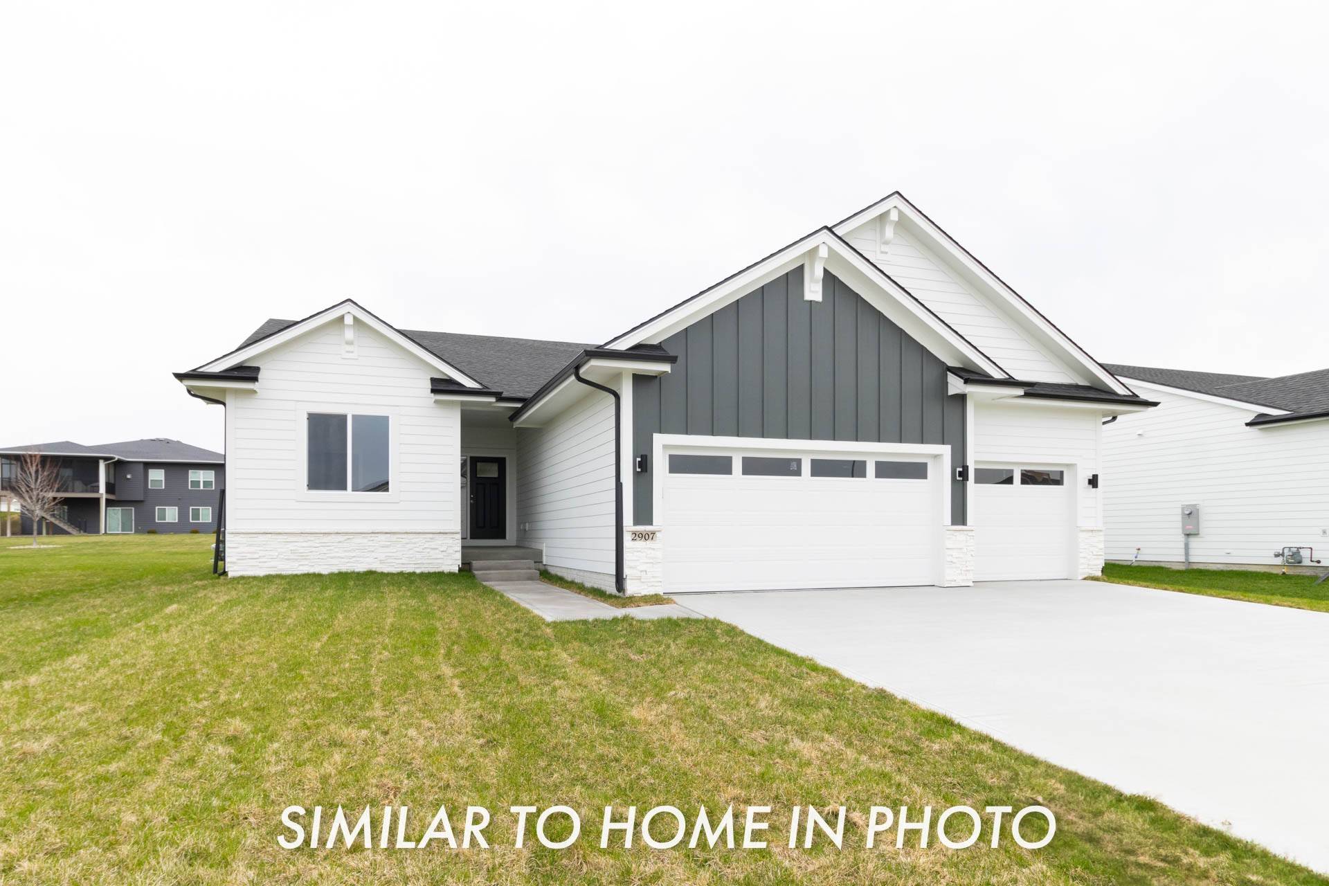 Pella, IA 50219,1540 Hazel Street