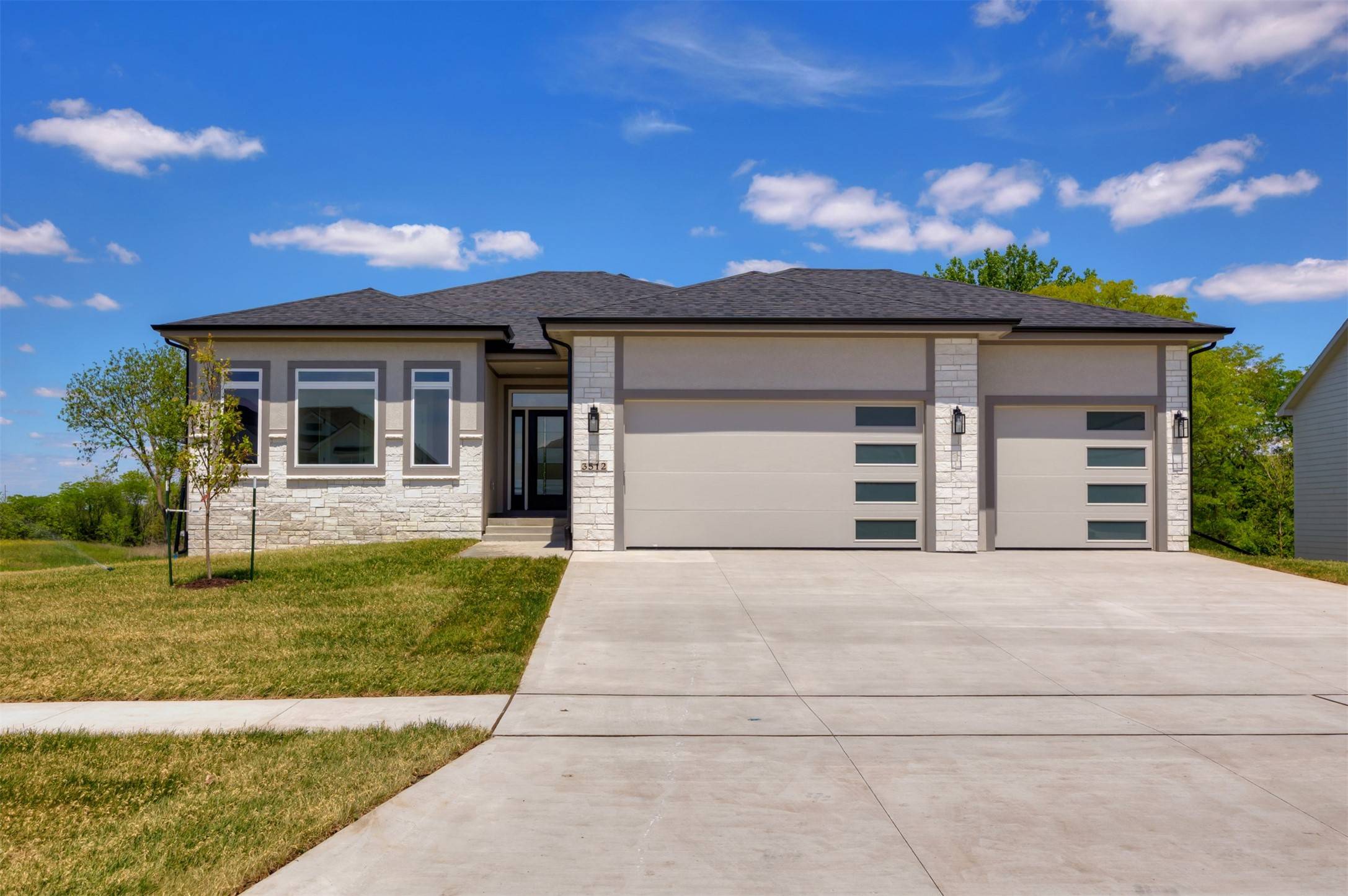 Ankeny, IA 50021,3512 NE 12th Street