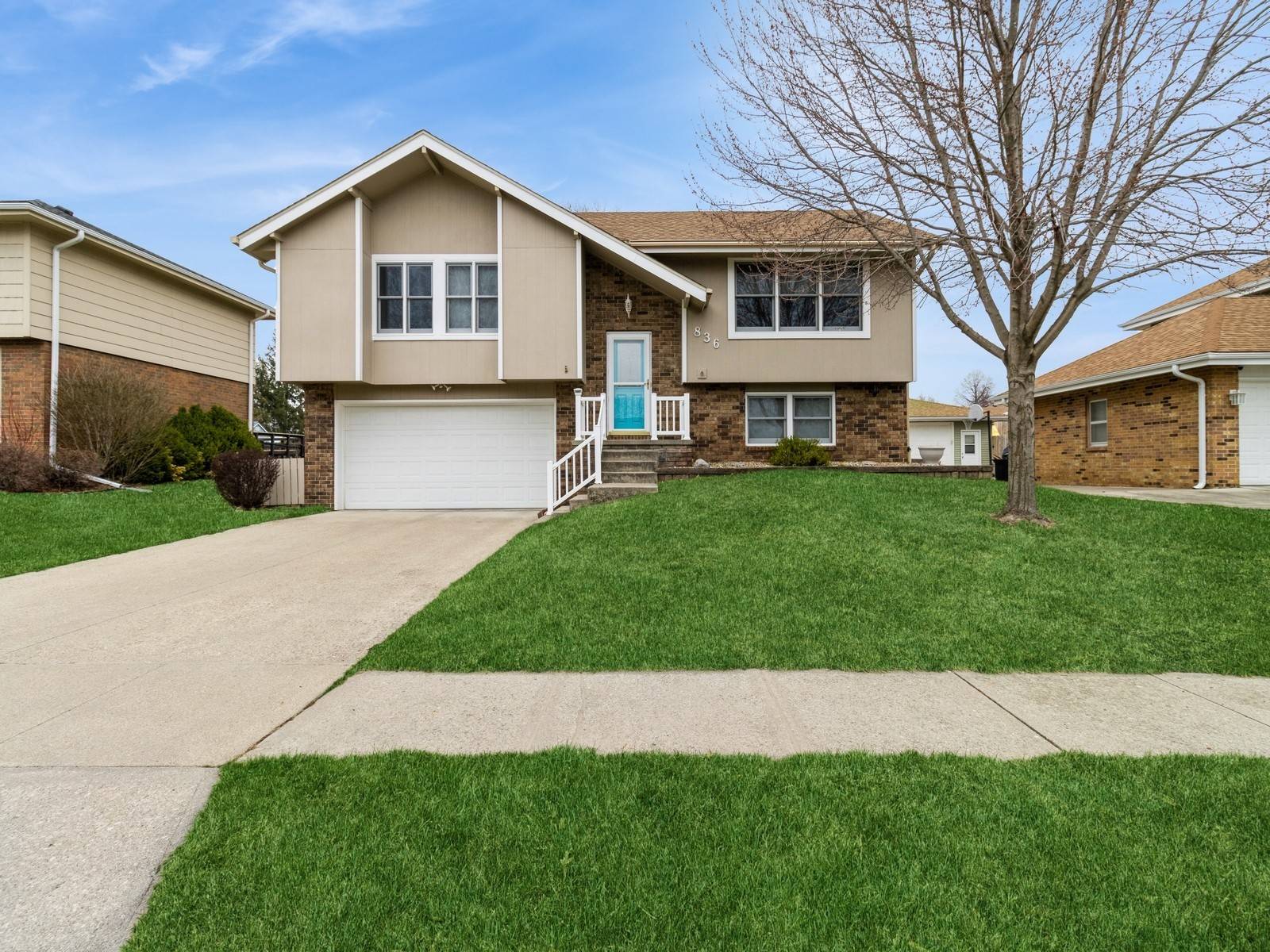 Newton, IA 50208,836 E 17th Street N