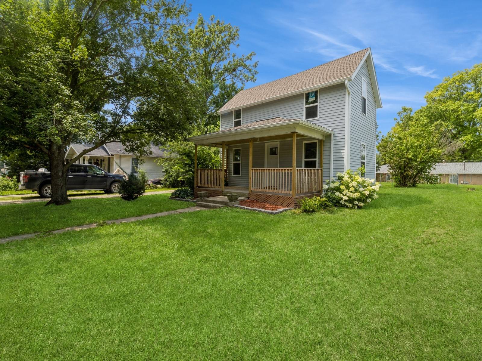 Newton, IA 50208,709 E 8th Street N