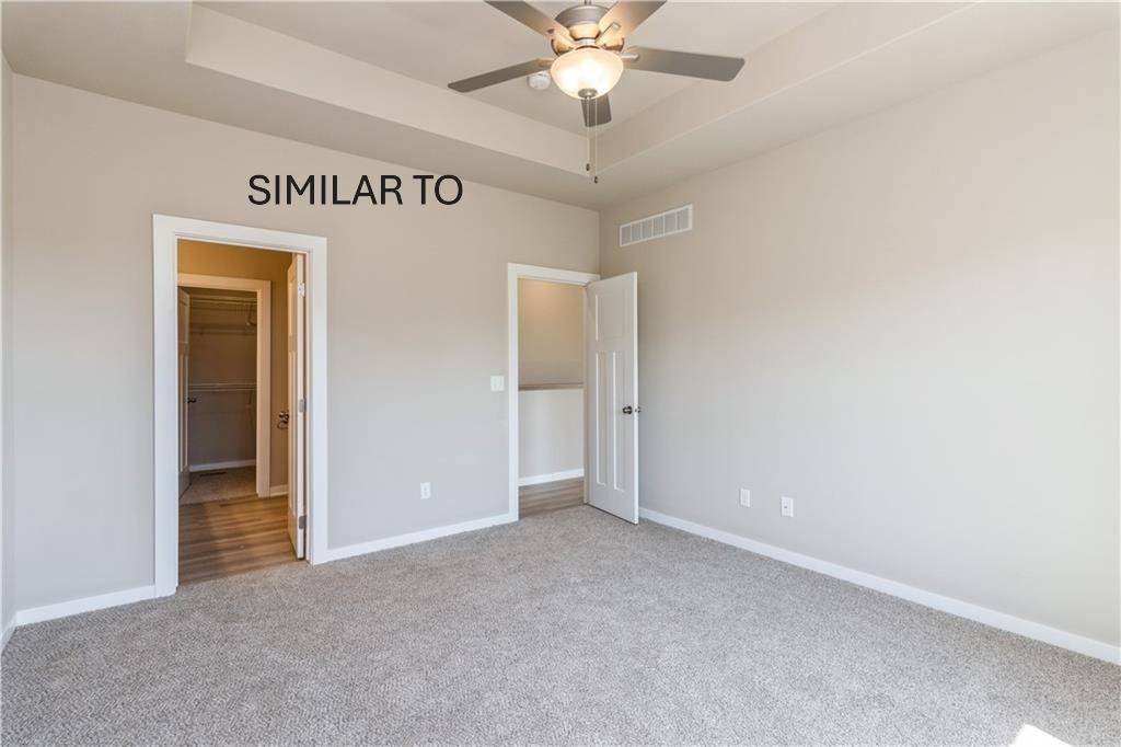 West Des Moines, IA 50265,657 SE Hollow Court