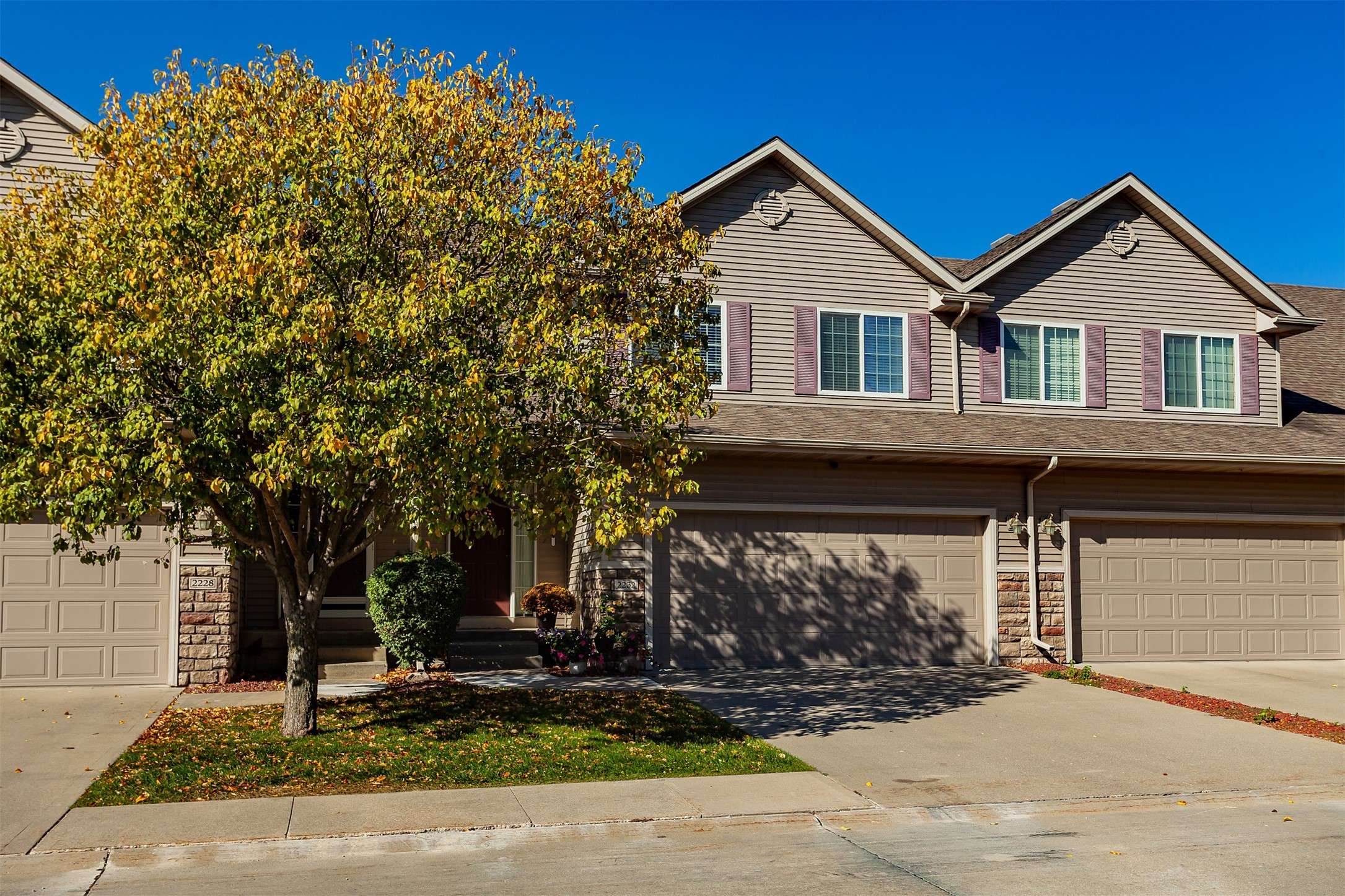 Ankeny, IA 50320,2232 Bayberry Lane NW
