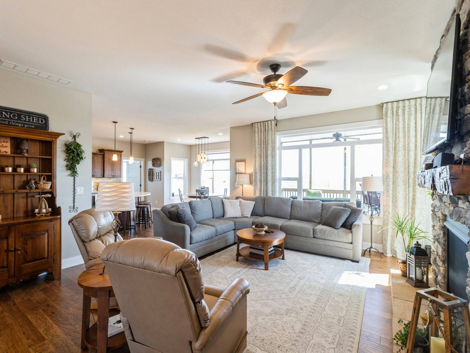 Dallas Center, IA 50063,133 Lake Shore Drive