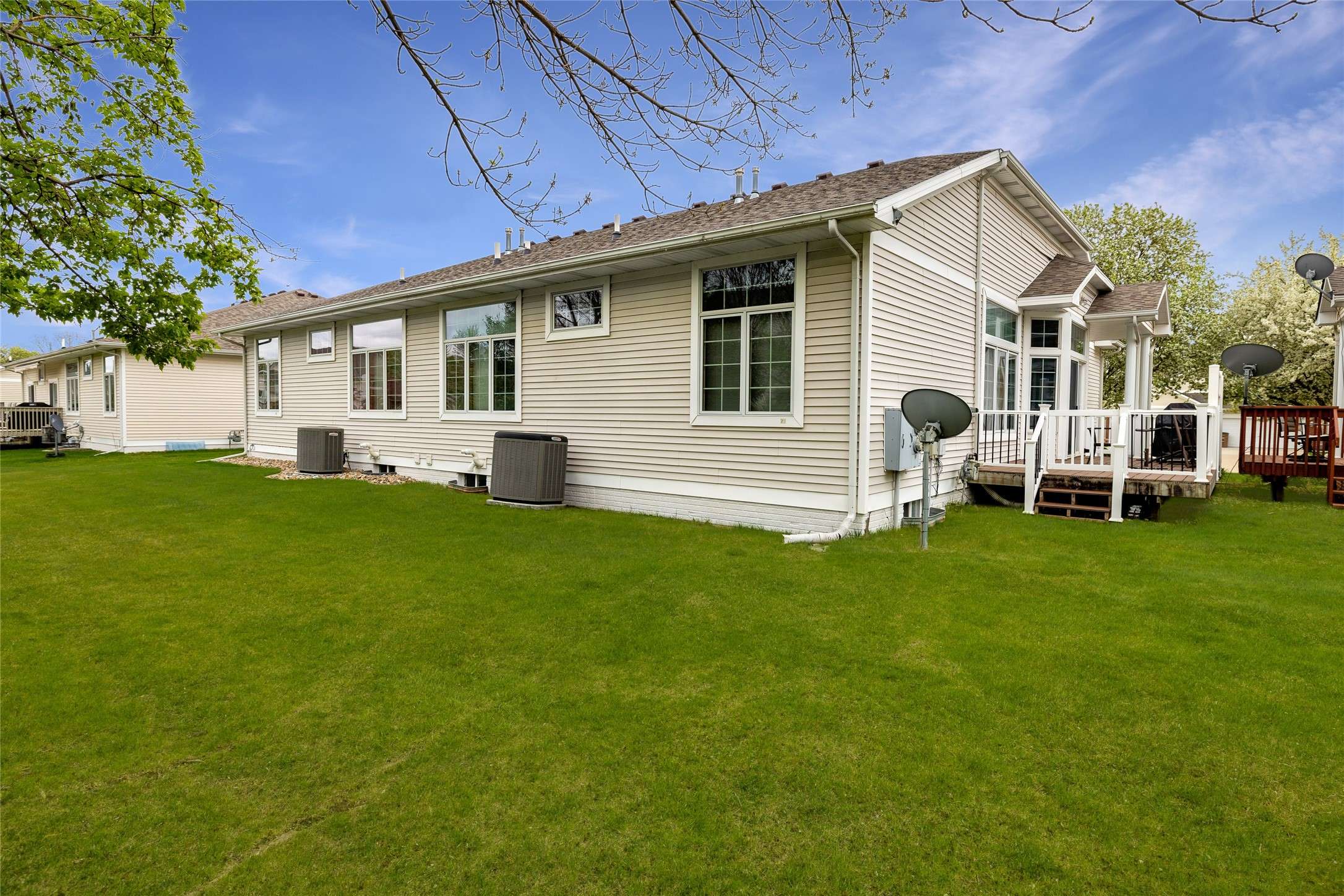 West Des Moines, IA 50265,2329 Valley Ridge Place