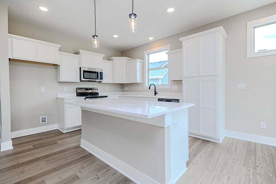 Pleasant Hill, IA 50327,6524 NE Caroline Avenue